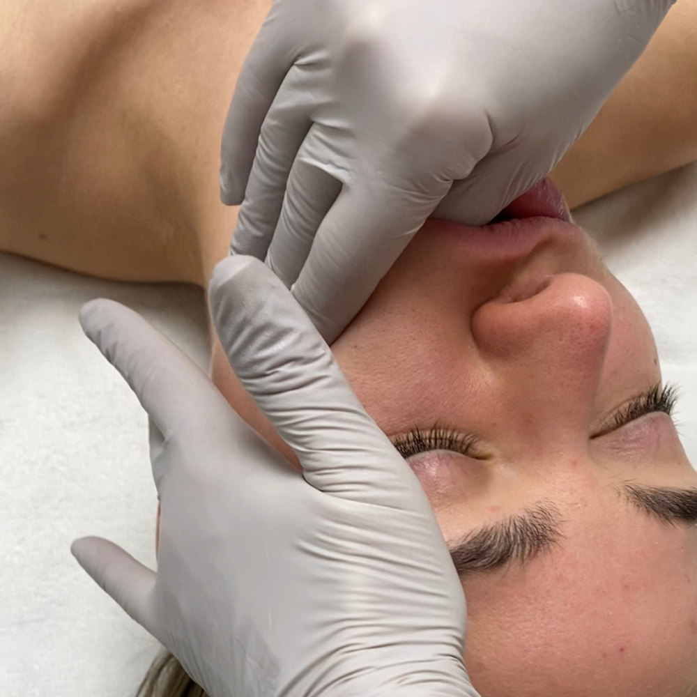 Buccal Sculpting & Lymphatic Drainage